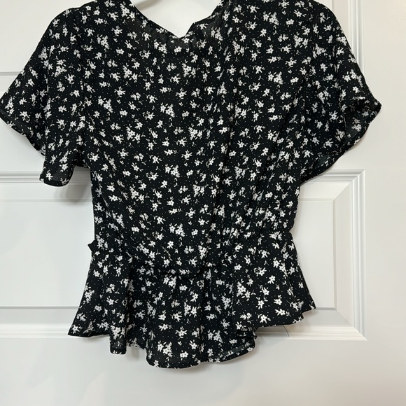 Floral shirt - Picture 5 of 6